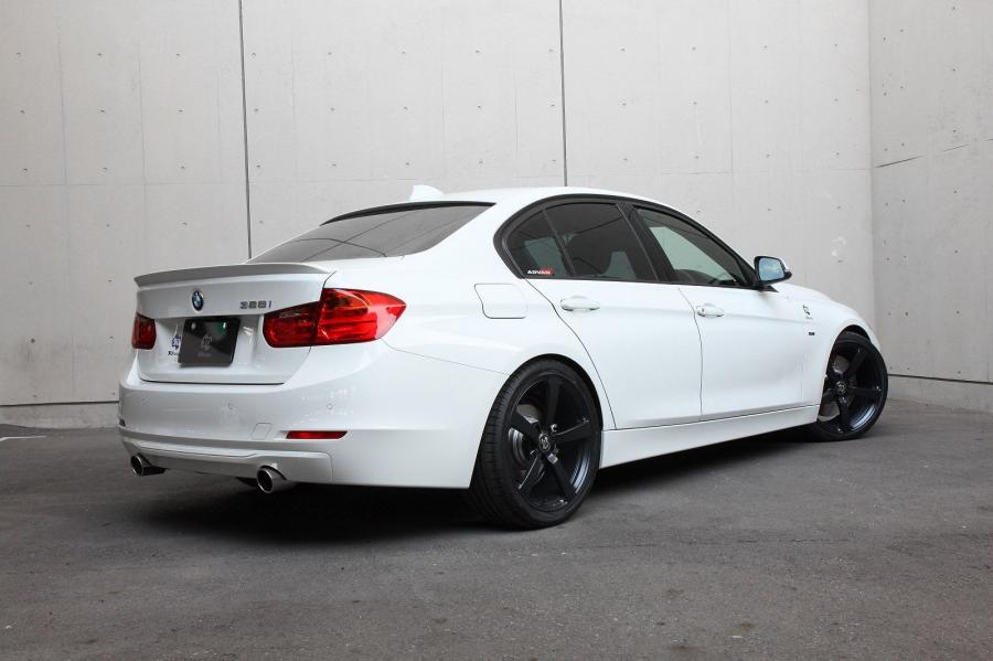  BMW 3-Series Body Kit by 3D Design 2012 года  (фото 5 из 7)